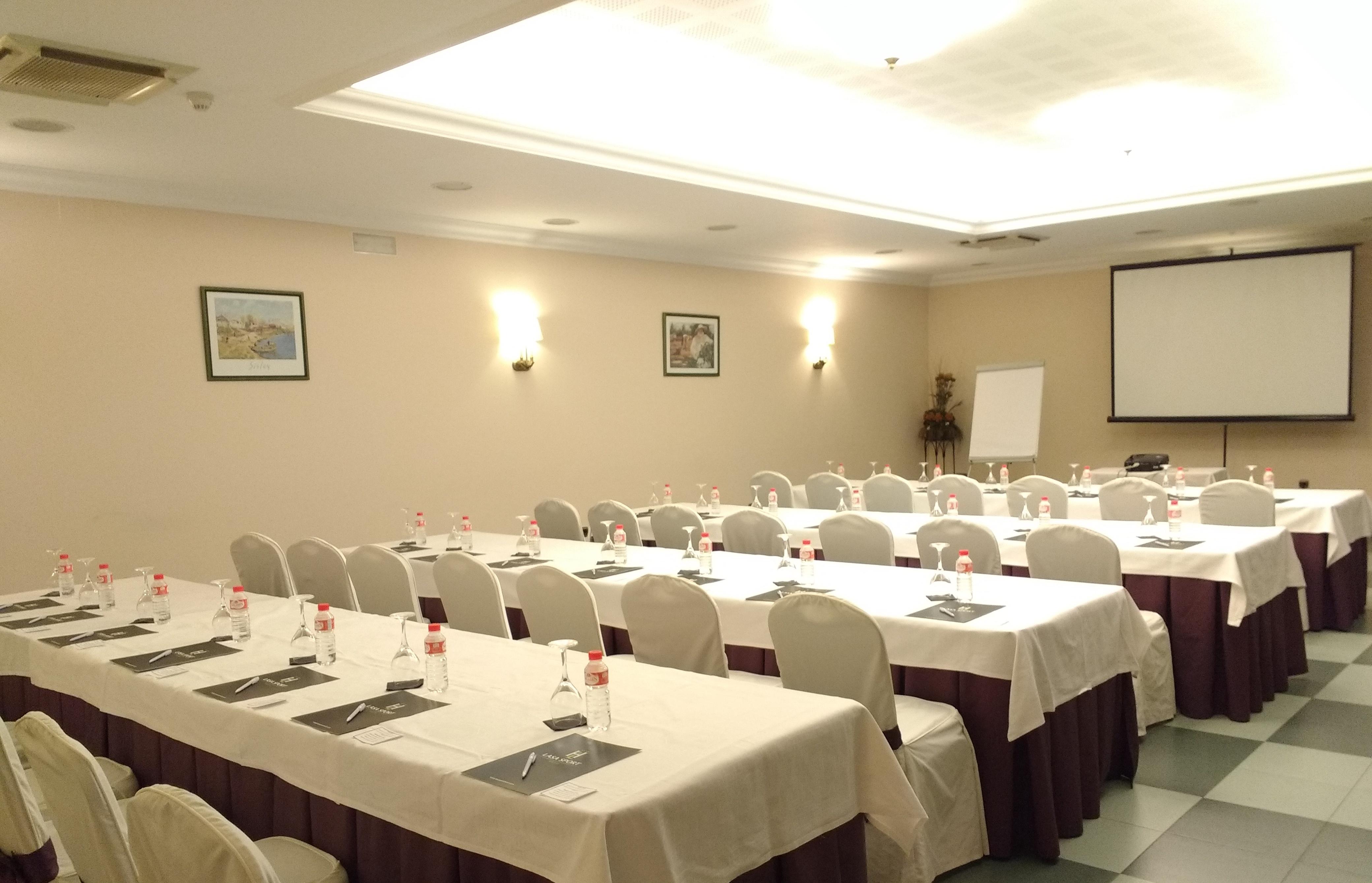 Hotel Lasa Sport Вальядолід Екстер'єр фото